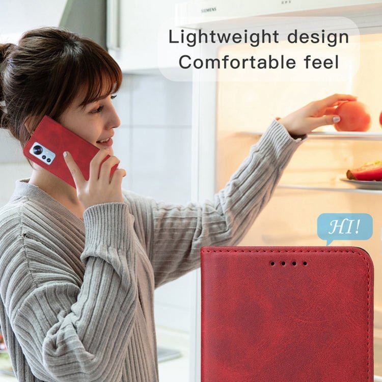 For Xiaomi 12 5G Magnetic Closure Leather Phone Case(Red)
