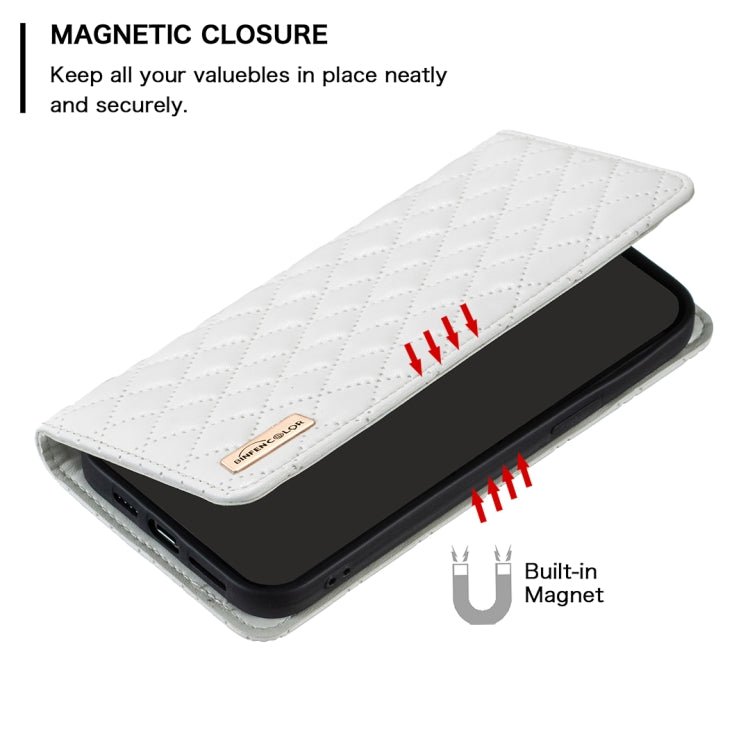For Xiaomi Mi 11 Lite Diamond Lattice Magnetic Leather Flip Phone Case(White)