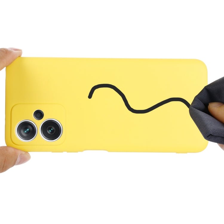For Xiaomi Redmi Note 12 China Pure Color Liquid Silicone Shockproof Full Coverage Case(Yellow)
