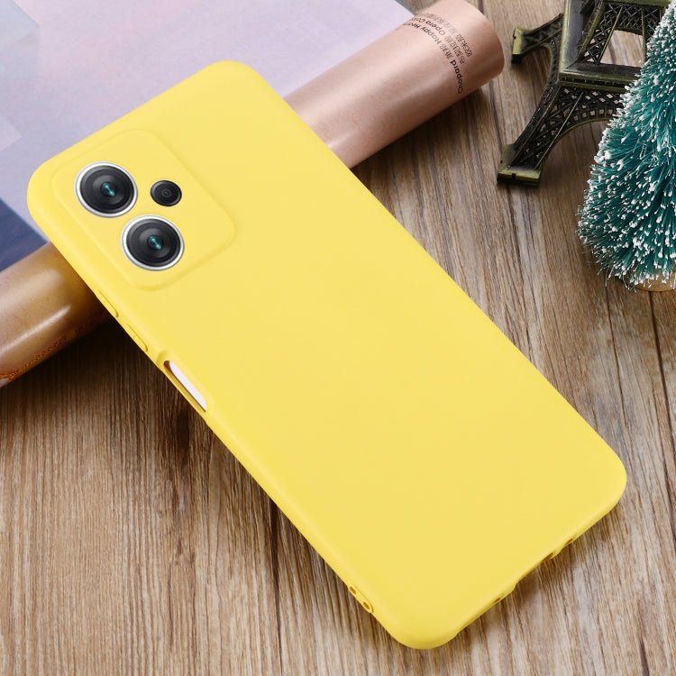 For Xiaomi Redmi Note 12 China Pure Color Liquid Silicone Shockproof Full Coverage Case(Yellow)