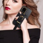 For Samsung Galaxy S21 Plus Electroplated TPU Crocodile Pattern Leather Case with Wrist Strap(Red)